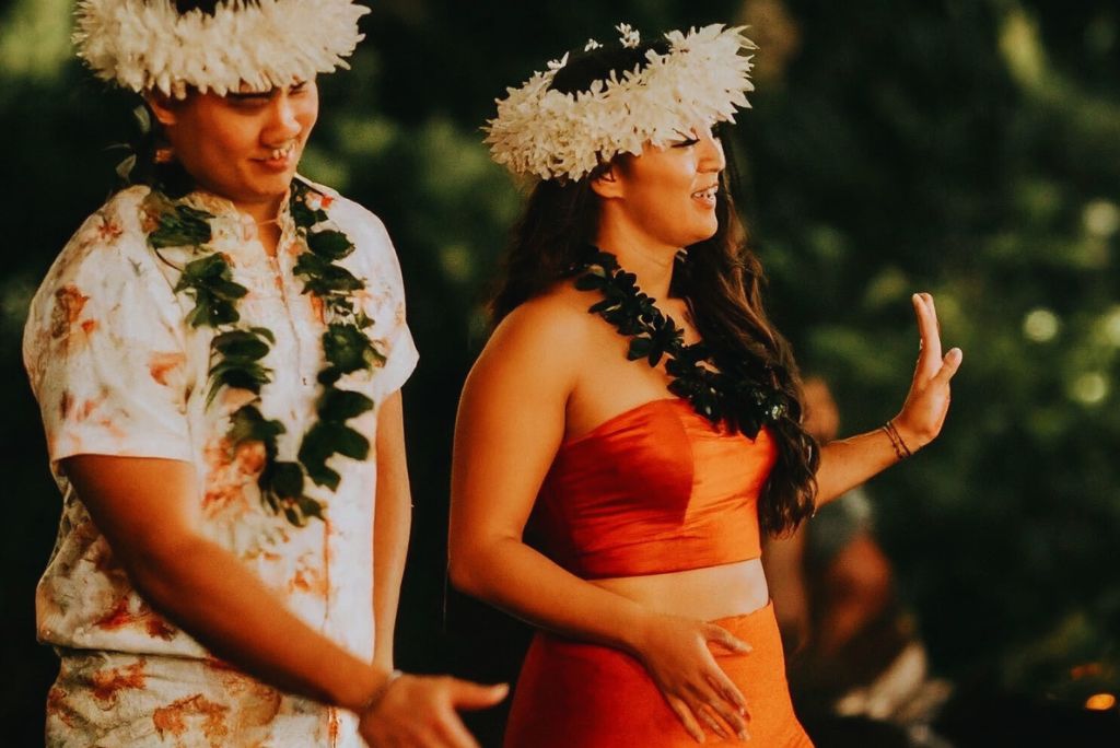 Hawaiian Wedding Entertainment: Set the Mood with Traditional Music and Dance